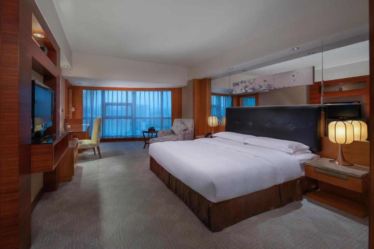 Empark Grand Hotel Xi'An Сиань Экстерьер фото