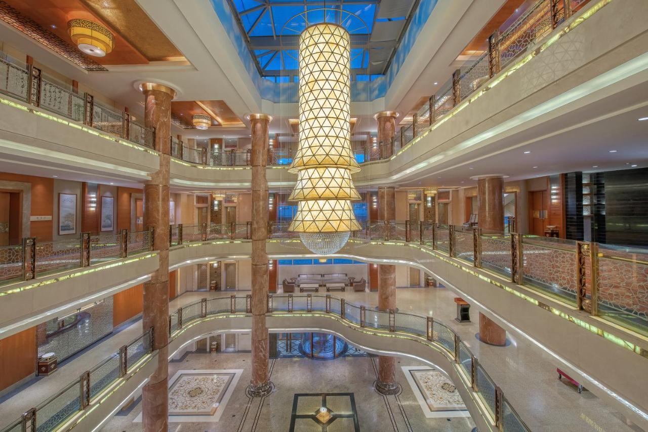 Empark Grand Hotel Xi'An Сиань Экстерьер фото