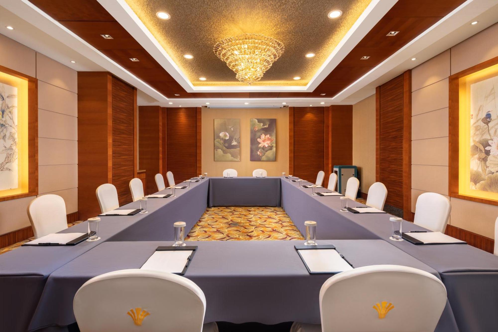 Empark Grand Hotel Xi'An Сиань Экстерьер фото